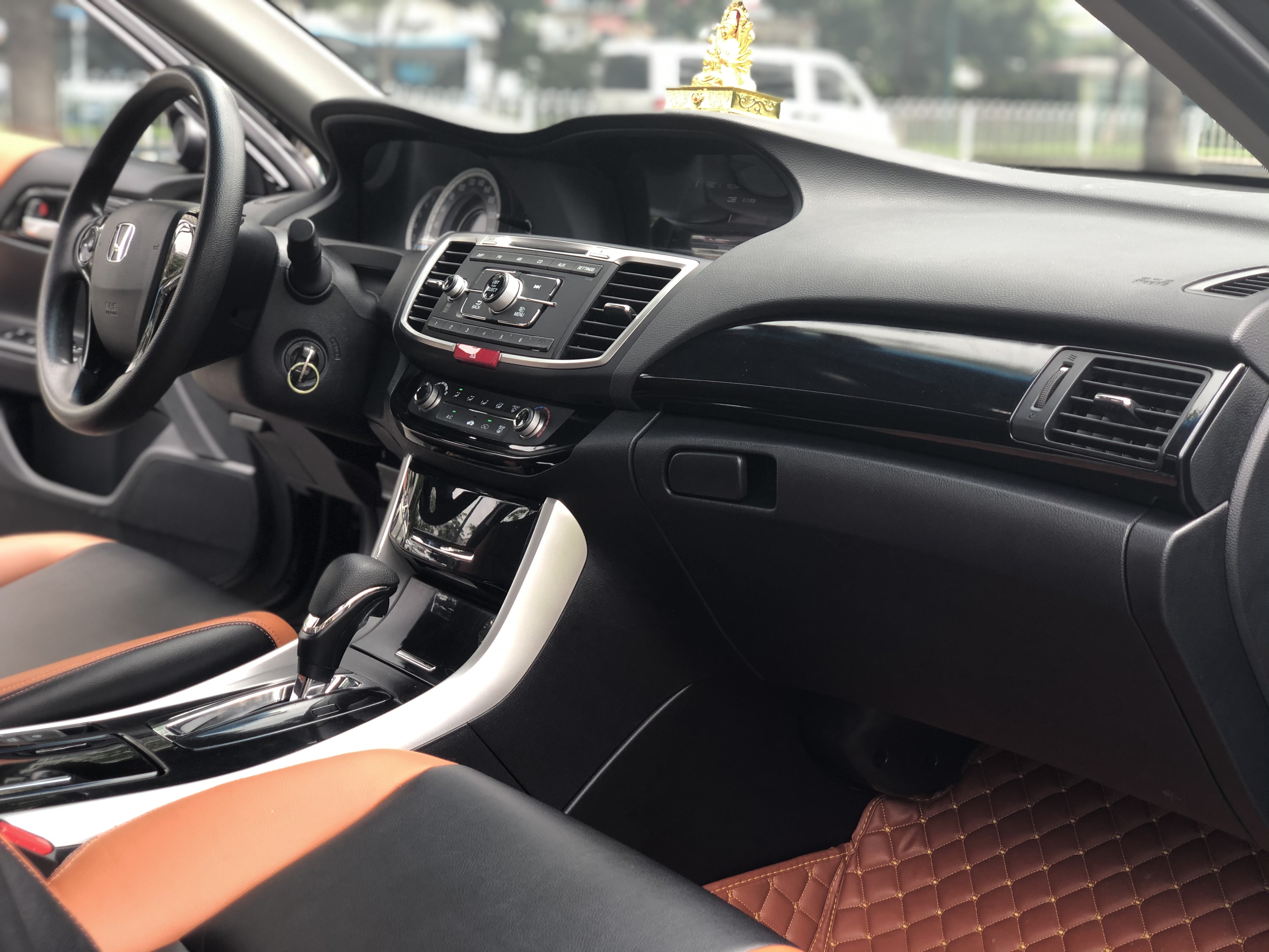 Honda Accord 2016 2.0L Comfort Edition
