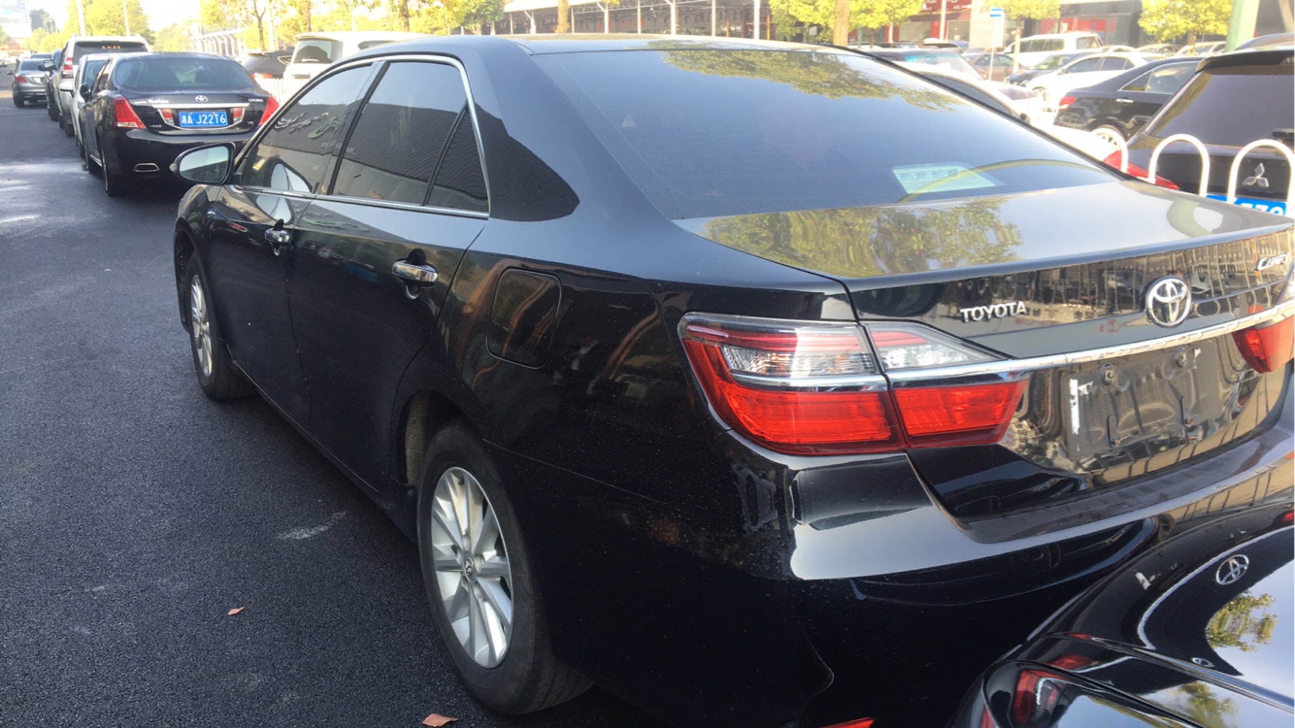 Toyota Camry 2016 2.0E 