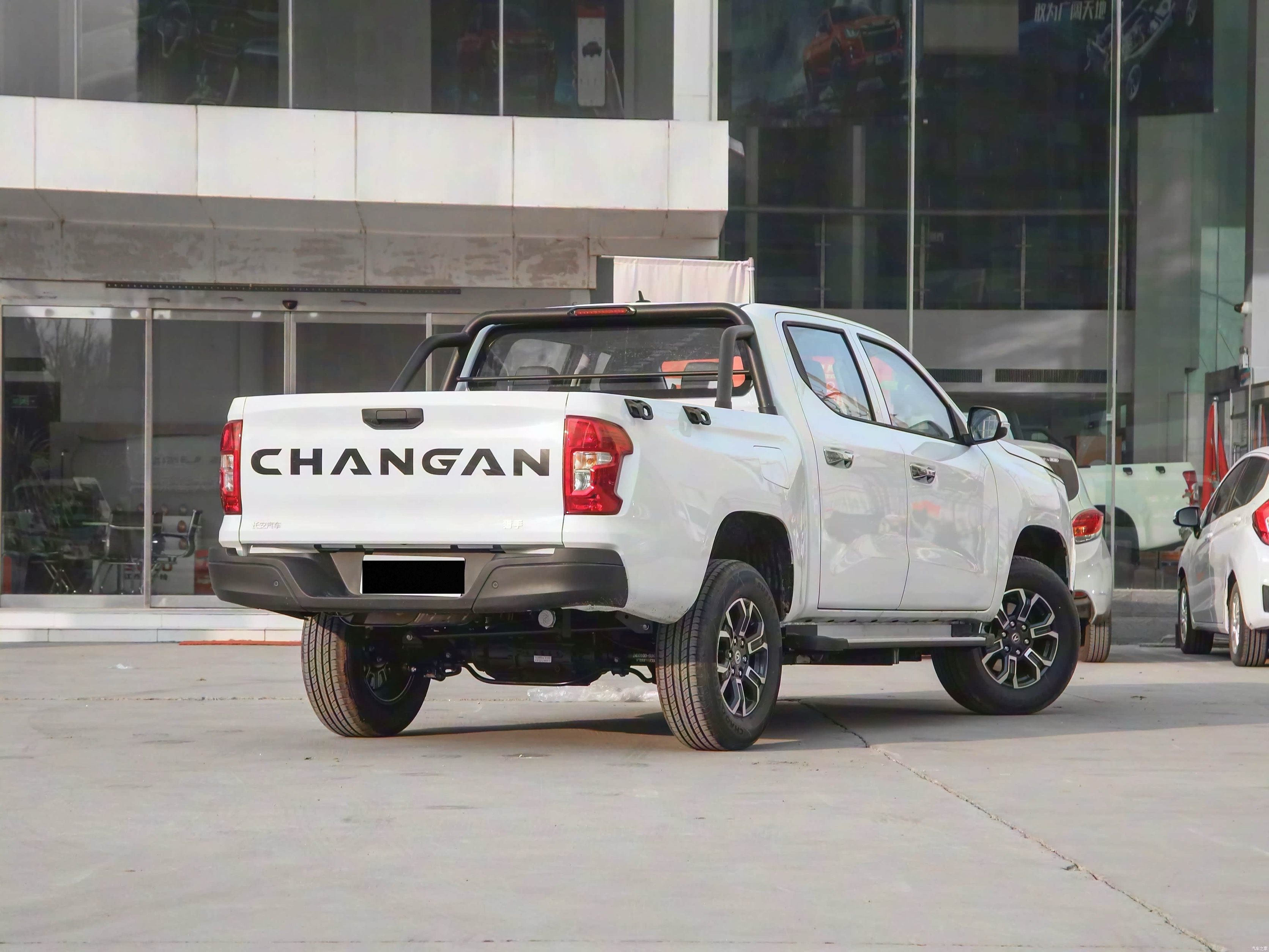 Changan Hunter 2024 Warrior Edition Luxury Dual Motor 4WD Box