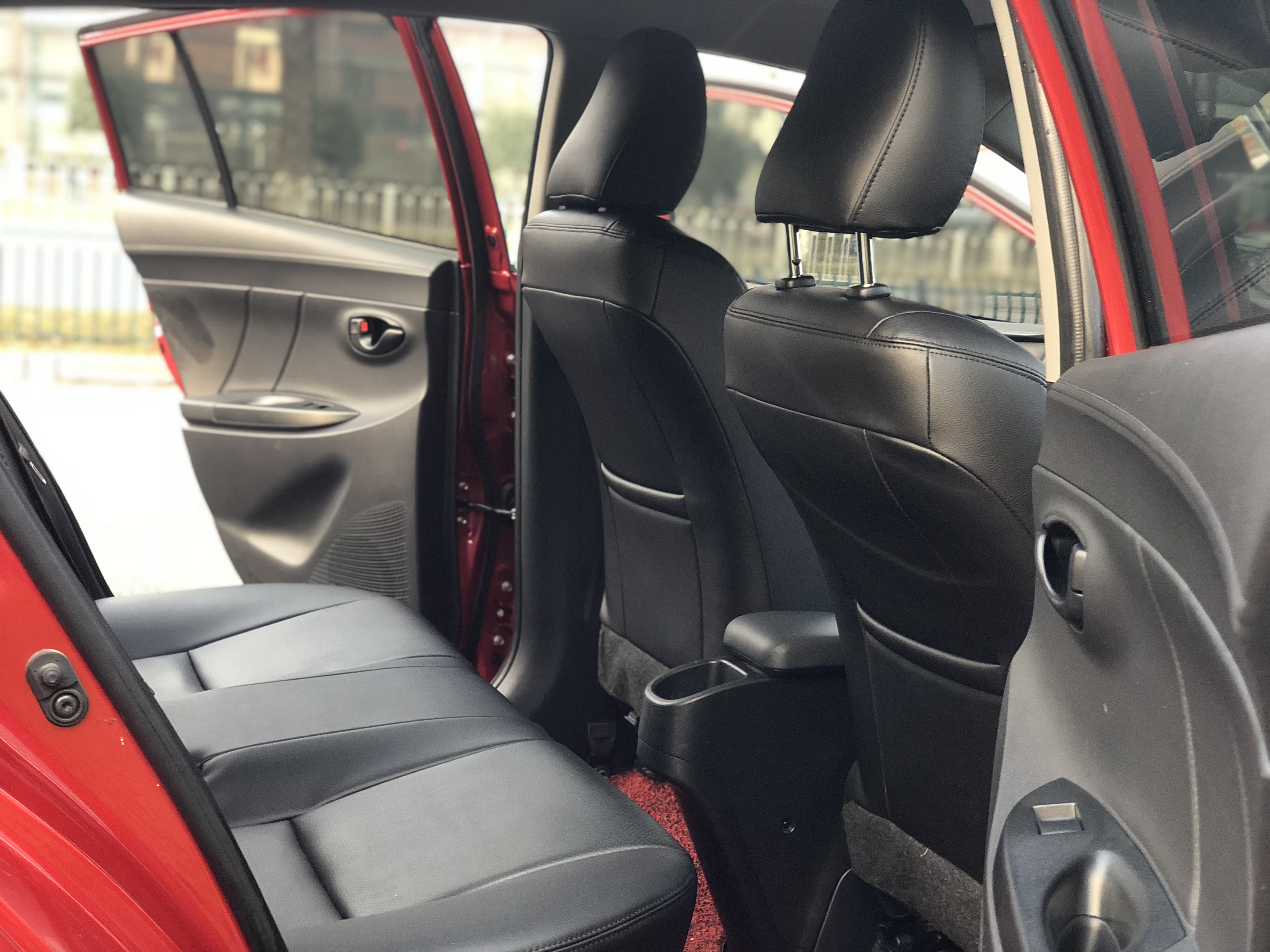 Toyota Yaris L 2019 1.5E CVT Meizu Edition