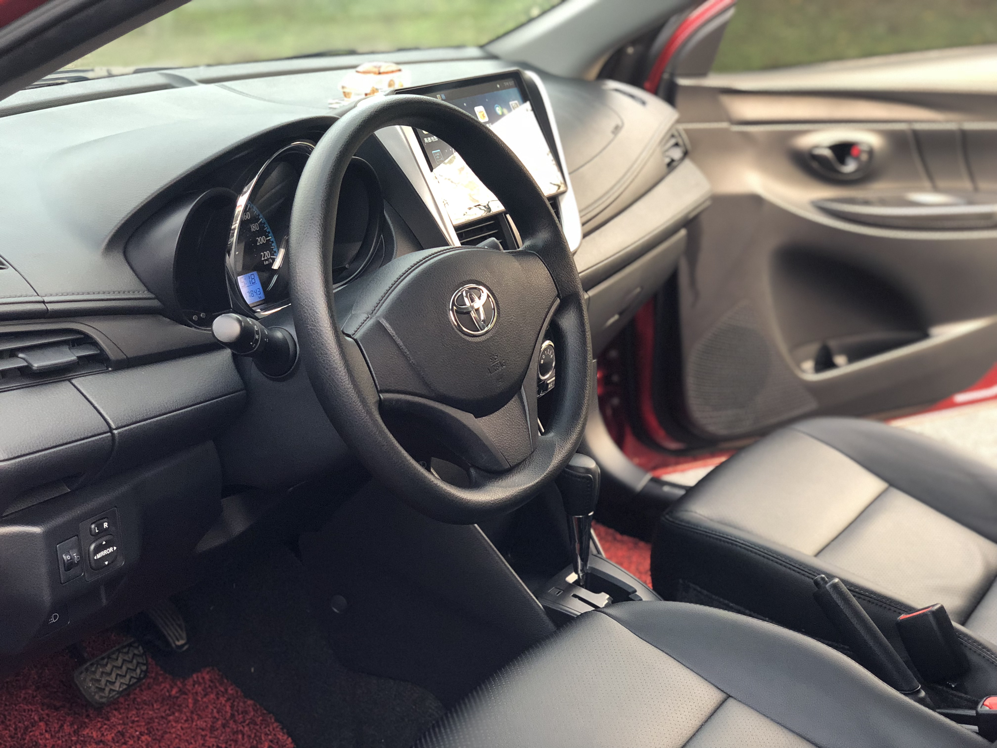 Toyota Yaris L 2019 1.5E CVT Meizu Edition