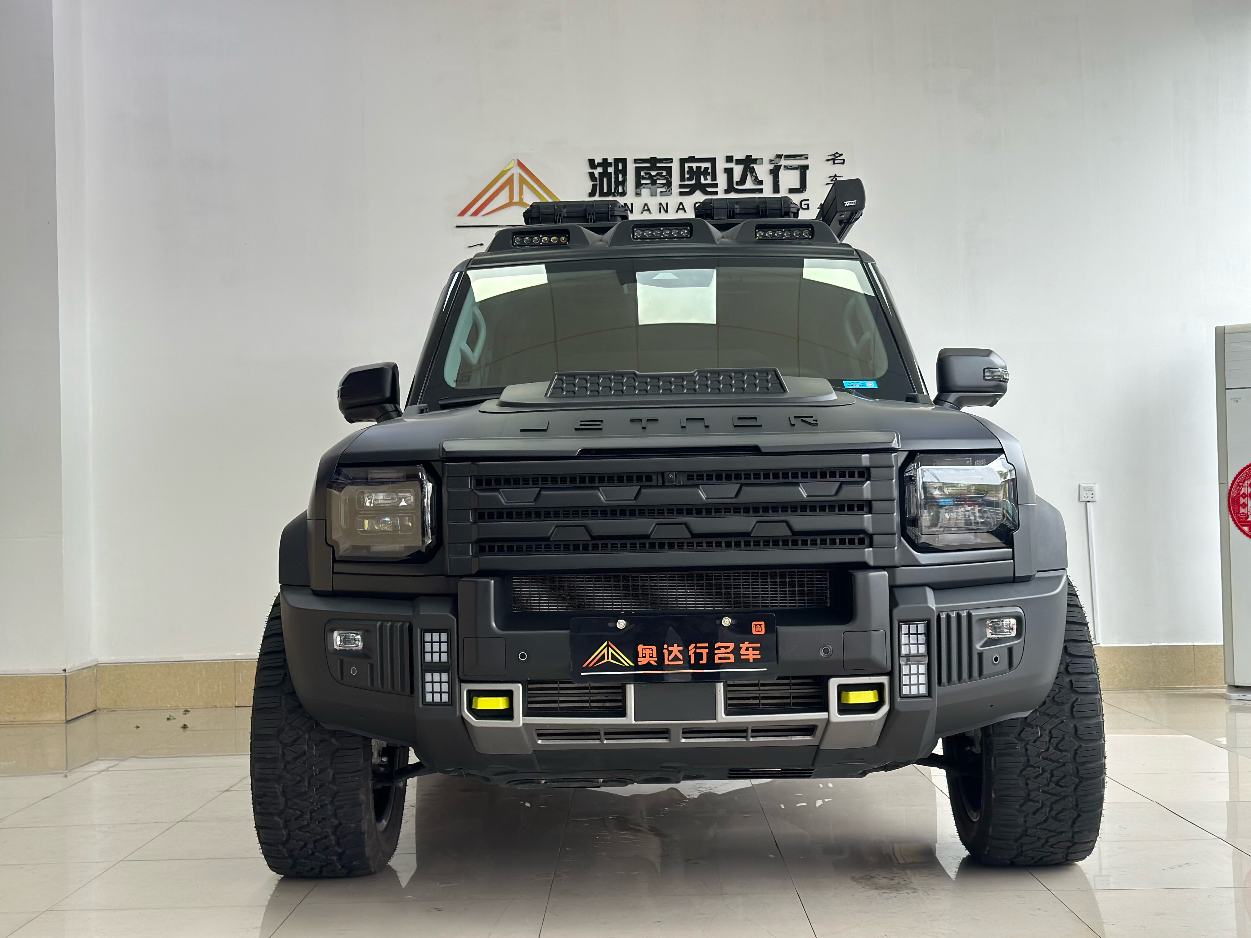 Jetour Traveler 2023 2.0T 4WD Crossover PRO