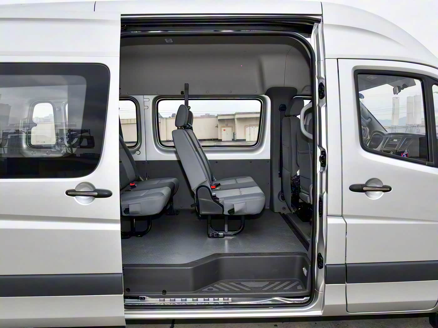 Foton 2025 Tourano Diesel And Gasoline Passenger Vehicles