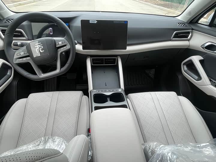 BYD Yuan UP 2025 Intelligent Driving Edition 401KM Vitality Edition